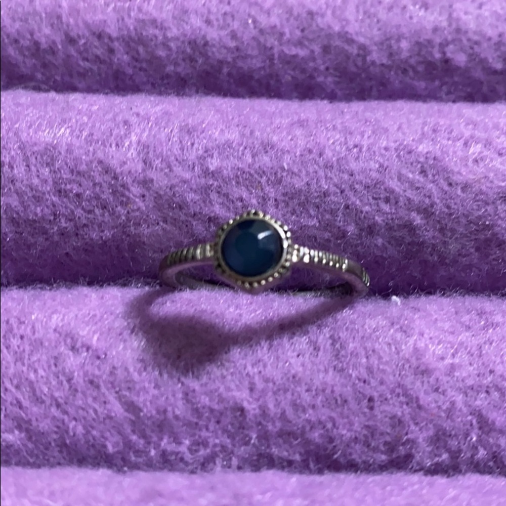 navy blue ring